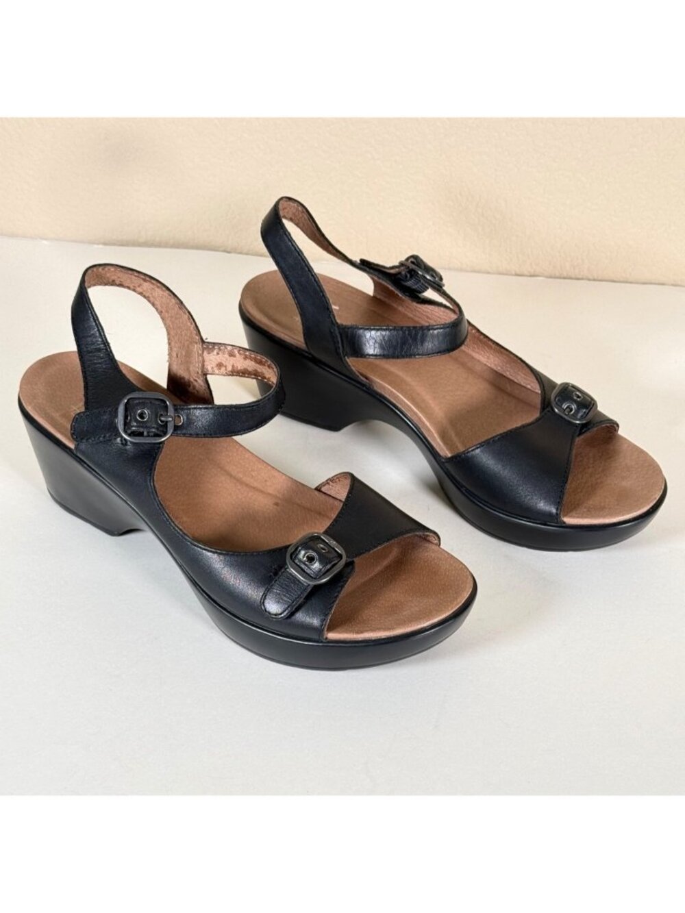 DANSKO Women's JOANIE Leather Sandal Black Comfort Shoes